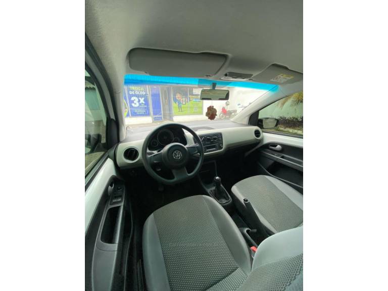 VOLKSWAGEN - UP - 2016/2017 - Branca - R$ 59.900,00