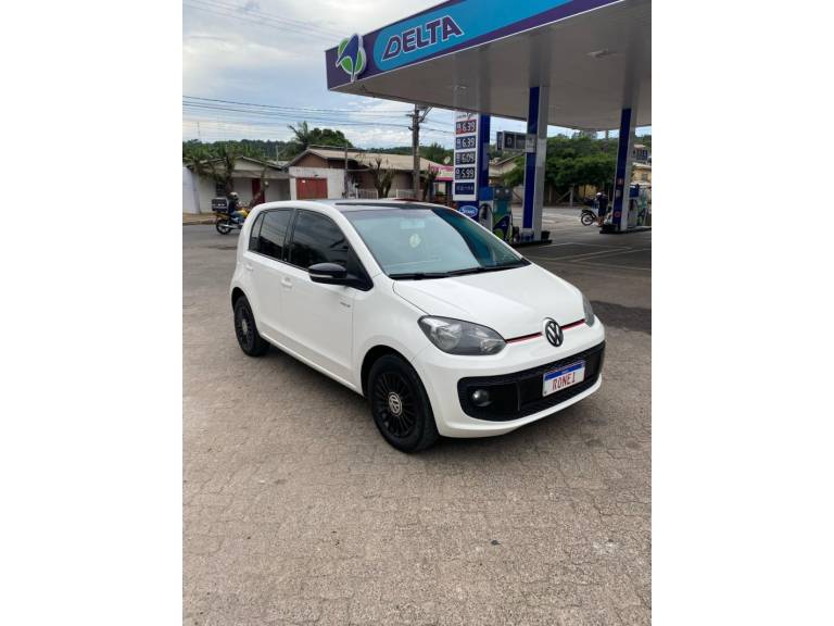 VOLKSWAGEN - UP - 2016/2017 - Branca - R$ 59.900,00