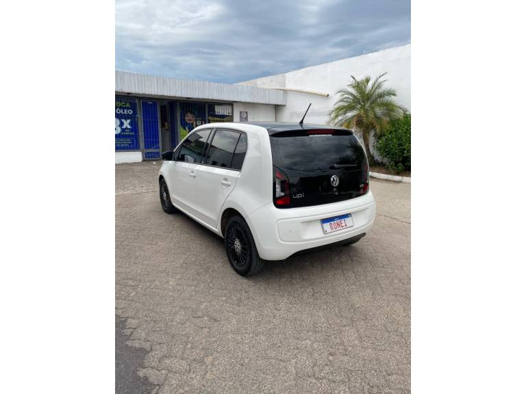 VOLKSWAGEN - UP - 2016/2017 - Branca - R$ 59.900,00